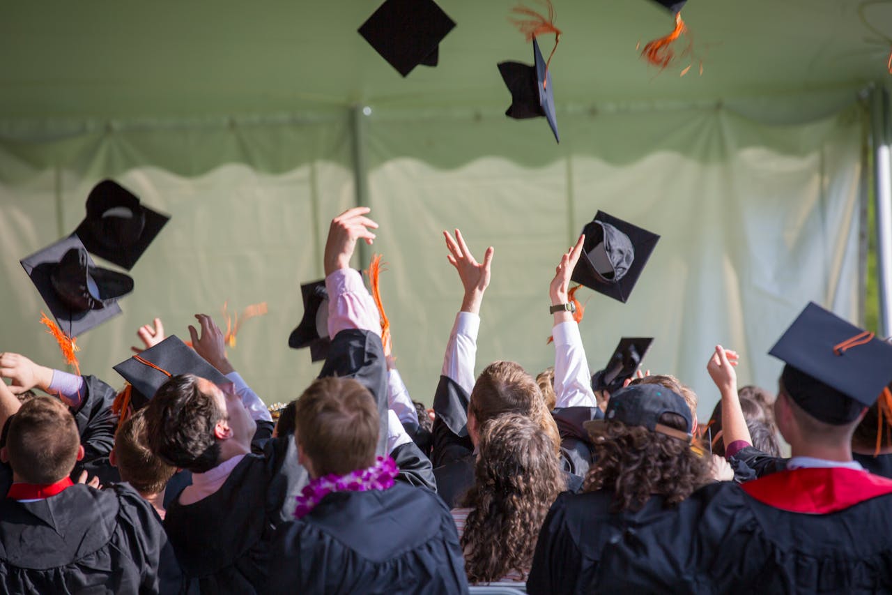 Fresh Graduate? Here's How to Get Your First IT Job in Sri Lanka (2025 Edition)