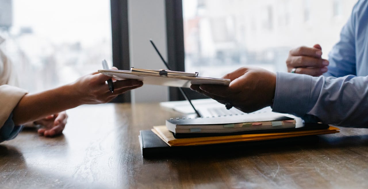How to Write a Standout Tech Resume: Tips for Sri Lankan Job Seekers